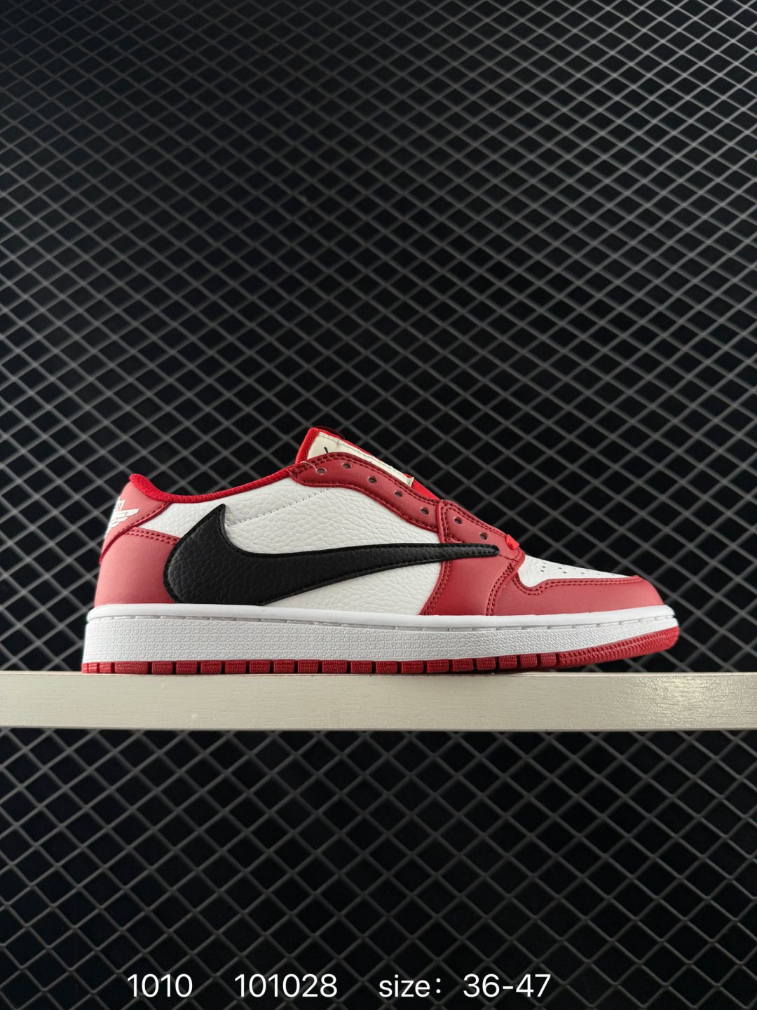 Nike Air Jordan 1 x Travis Scott Nike Air Jordan 1 x Travis Scott